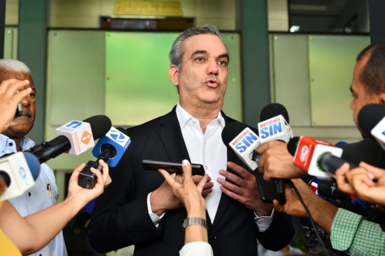 Pte Abinader pide a comunidad internacional a pasar del discurso a la acción para ayudar Haití