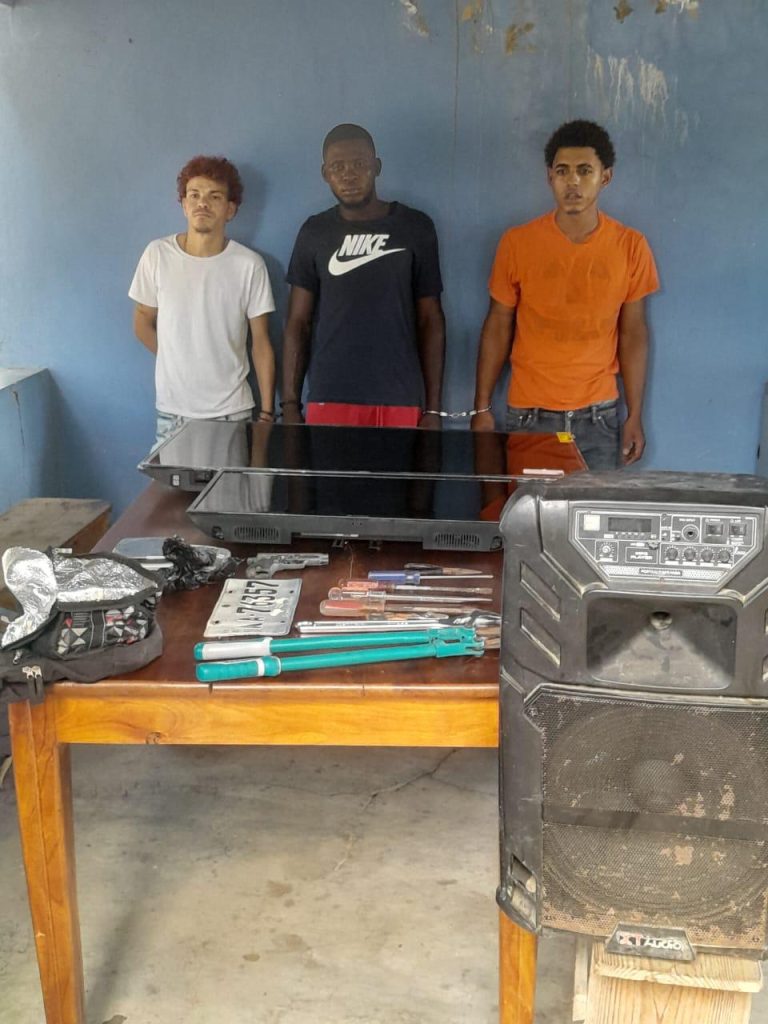 PN desactiva banda robaba motocicletas y asaltaba bancas