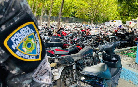 Recuperan más de 15 motocicletas y tres carros