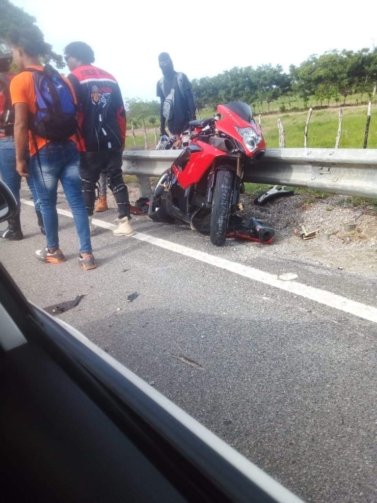 Un hombre y una mejer murieron en accidentes de transito