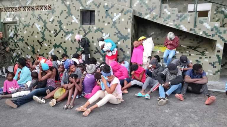 Apresan a 341 extranjeros indocumentados