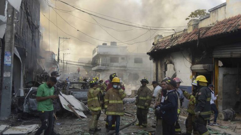 Aumenta  a tres los muertos en explosión en San Cristóbal