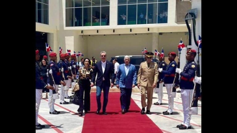 Presidente Abinader parte hacia Nueva York