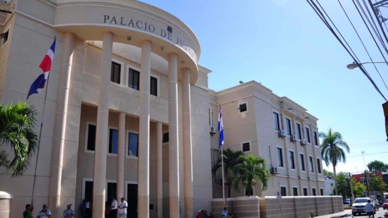 Piden agilizar proceso judicial contra Micky López