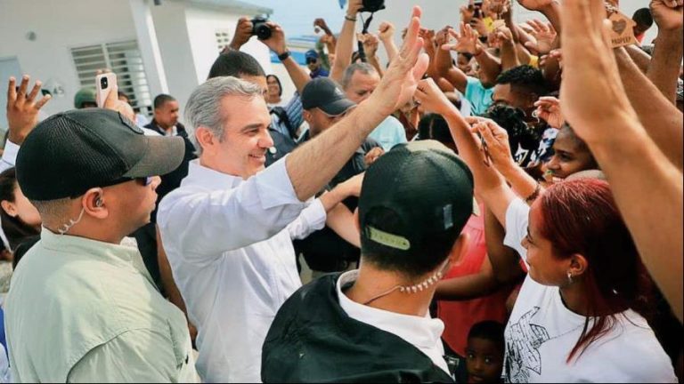 Pte Abinader arranca hoy con su reelección