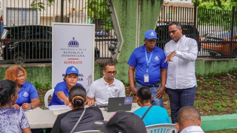 Dará bono de RD$20 mil a afectados por explosión en San Cristóbal