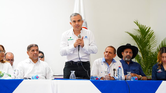 Inespre anuncia venta de cartón de huevos a 100 pesos de productores de Dajabón