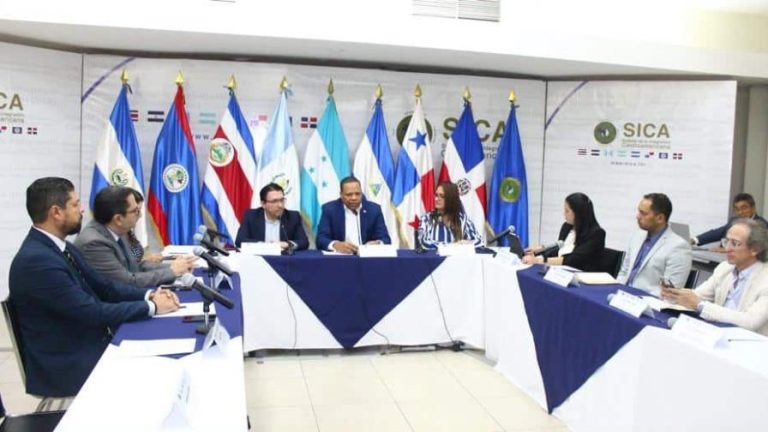República Dominicana firma acuerdo para proteger consumidores