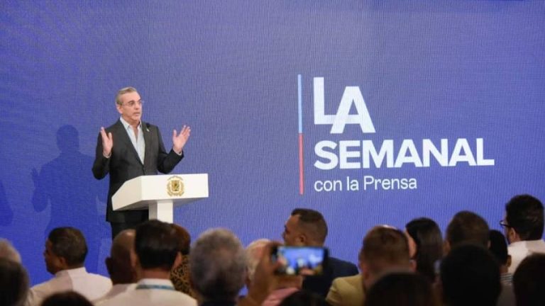 Pte Abinader advierte «Si de aquí al jueves no hay una solución, cerraremos la frontera»