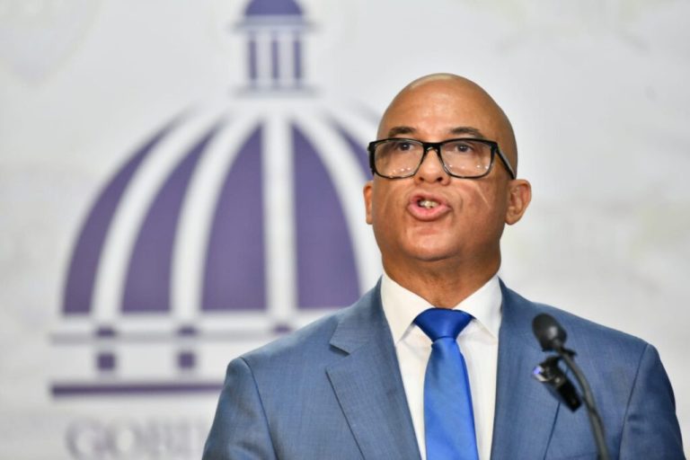 Gobierno Dominicano ordena no emitir visas a ciudadanos haitianos