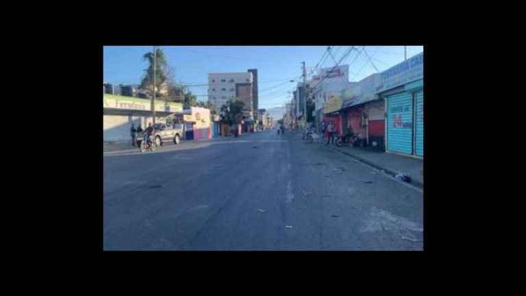 Falpo ratifica llamado a huelga por 48 horas