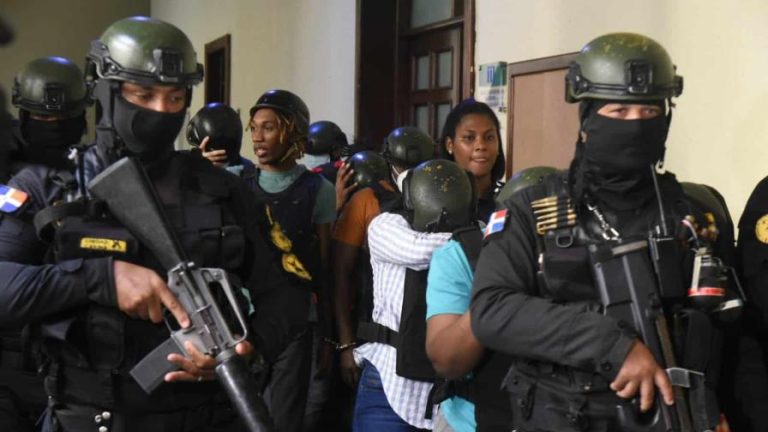 Pide apertura juicio de fondo contra red Cattleya por explotación sexual