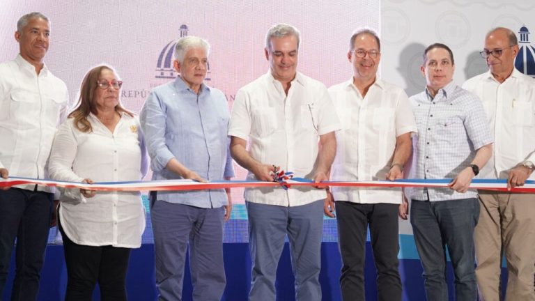 Abinader inaugura soluciones de aguas residuales