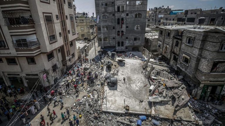 Israel continúa hoy bombardeos sobre Gaza