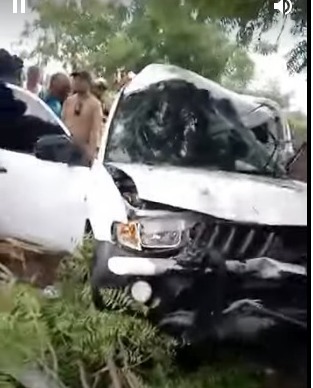 Madre y su hijo mueren en accidente de tránsito