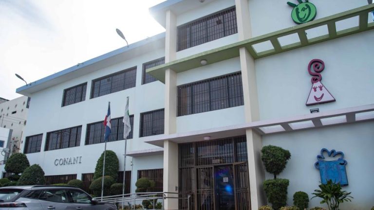 Investigan a tres compañeros por muerte de menor de edad