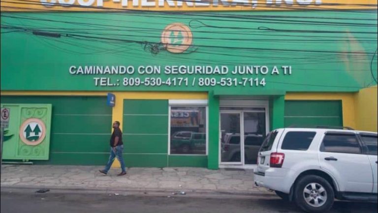 Por fraude por 2 mil 500 millones apresan siete ejecutivos de la Cooperativa Herrera