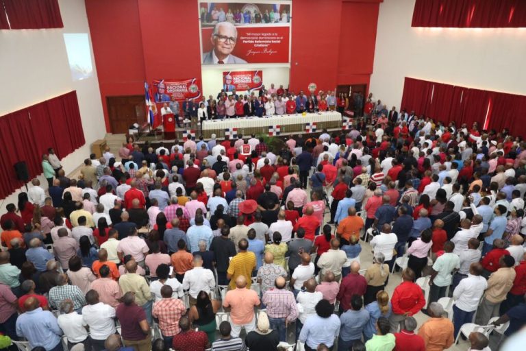 PRSC elige a Luis Abinader como su candidato presidencial