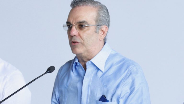 Pte Abinader da a conocer informe sobre duro  golpe al narcotráfico