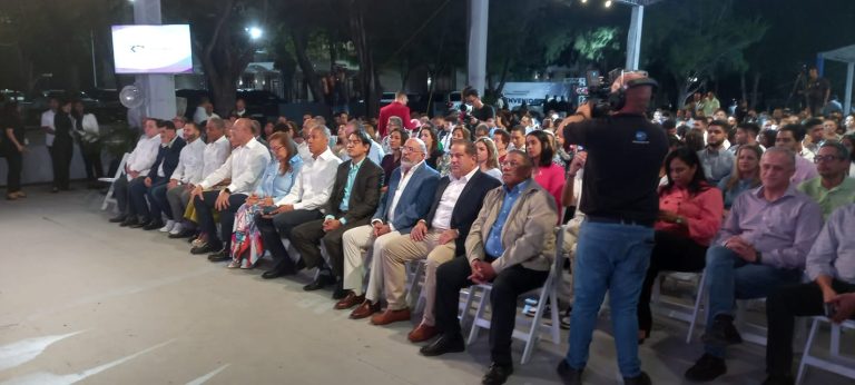 Clausuran Tercera Feria de Innovación y Emprendimiento con masiva asistencia
