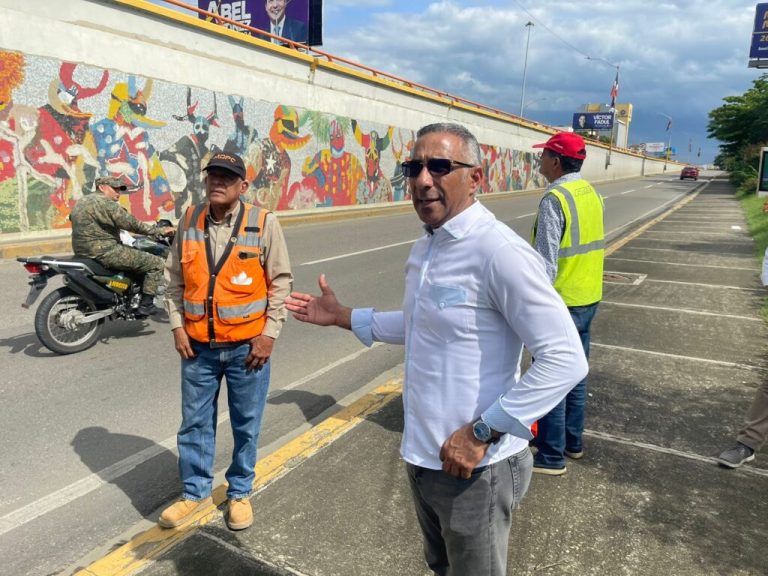 Ministerio de Obras Públicas inspecciona infraestructuras en Santiago