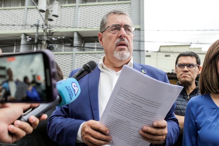 Presidente electo de Guatemala rechaza acusaciones de la Fiscalía