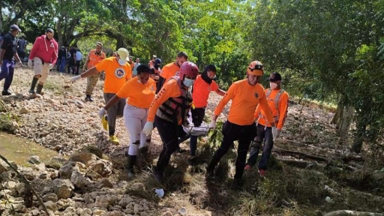 COE eleva a 30 los muertos por efectos disturbio tropical