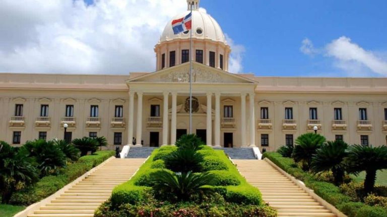 Poder Ejecutivo dispone extradición de dos dominicanos