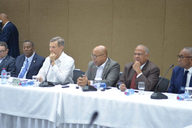 Gobierno está a la espera del informe de la OEA sobre canal río Masacre