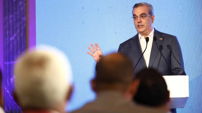 Abinader rechaza hablar de la sanción de EEUU a Jean Alain por corrupción
