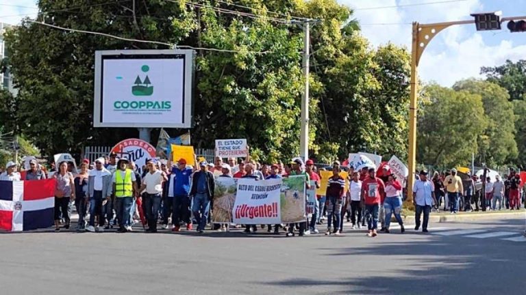 Comunitarios de la Cordillera Septentrional vuelven a marchar