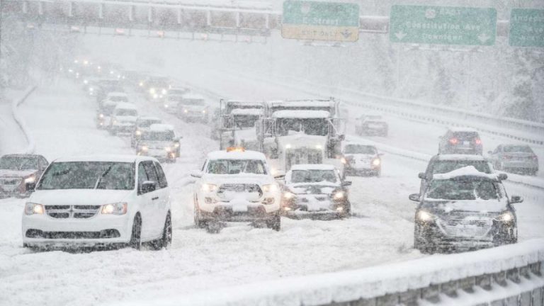 Tormenta invernal deja cinco muertos en el noreste de EEUU