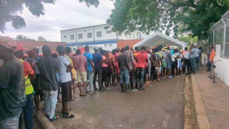Más de 16 mil haitianos entraron a comprar al mercado fronterizo