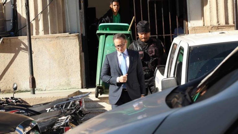 Aplazan revisión de medida coerción a Jean Alain