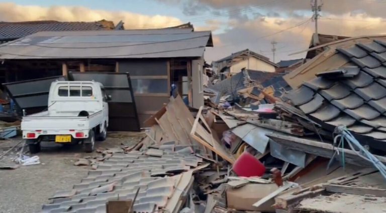 Se registra terremoto de 7.4 en Japón