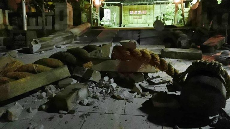 Japón reporta seis fallecidos a causa del terremoto