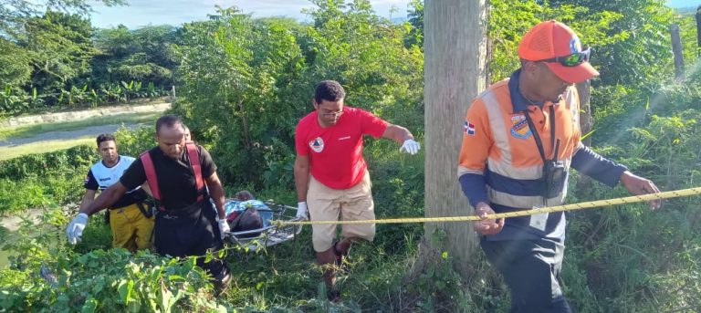 Recuperan dos cuerpos sin vida en canal de riego
