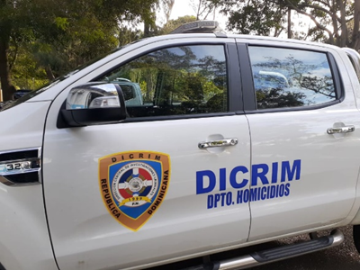 Se entregan dos hombres buscados por las muertes y heridas de varias personas