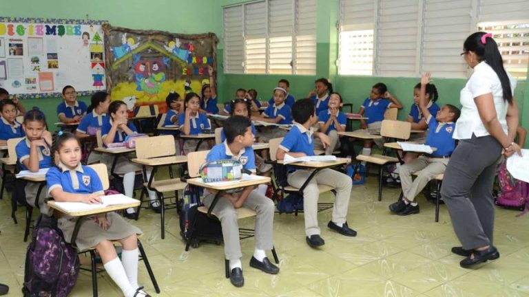 Hoy se reinician las clases  luego de las vacaciones de Navidad