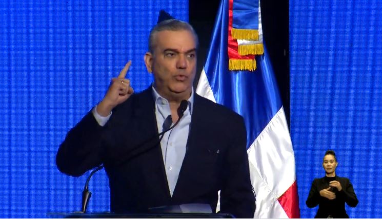 Pte Abinader exhorta….«Sigamos avanzando para convertir RD en la primera potencia turística de toda la región»