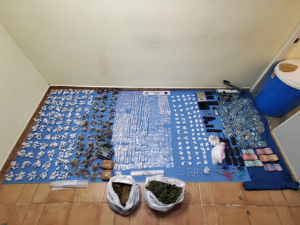 Desmantelan red de microtráfico de drogas y ocupan mas de 9 mil gramos