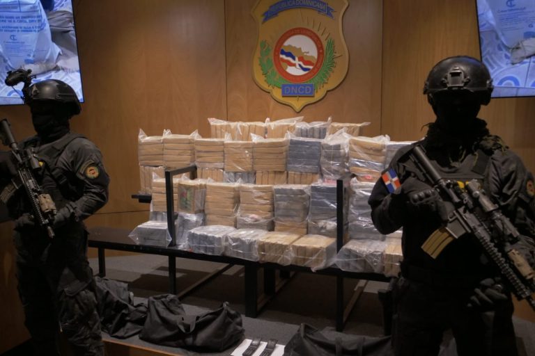 DNCD y MP siguen golpeando el microtráfico al sacar de las calles más de 127 mil gramos de drogas