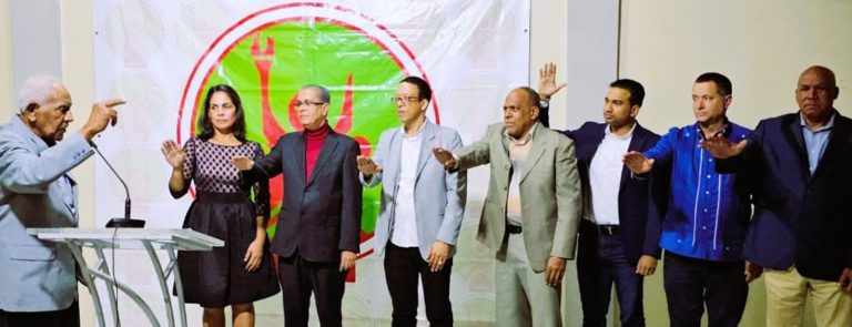 En 87º aniversario ACDS juramenta directiva, Tribunal disciplinario y nuevos socios, reconoce cronistas