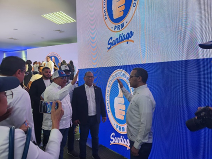 Juramentan al doctor José Alberto Cruz como presidente Sector Salud del PRM