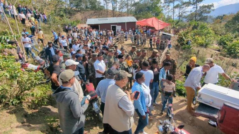 Sepultan sargento asesinado en la frontera por Dajabón