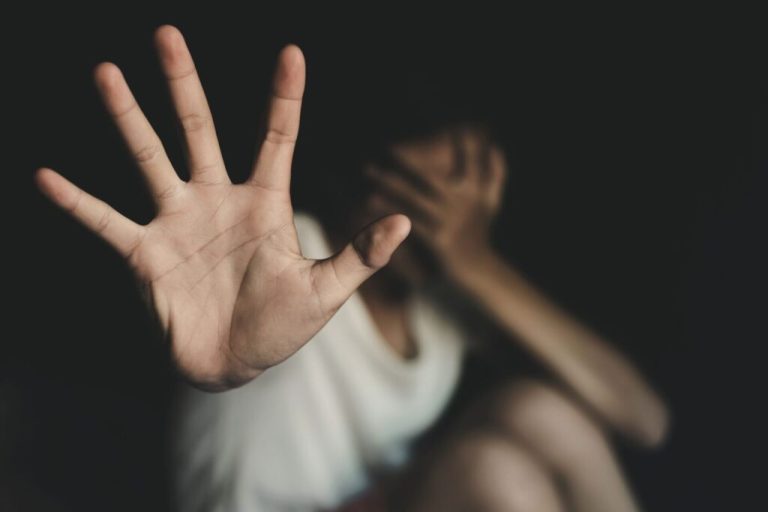 Uno de cada 3 hombres justifica la violencia contra la mujer si es infiel