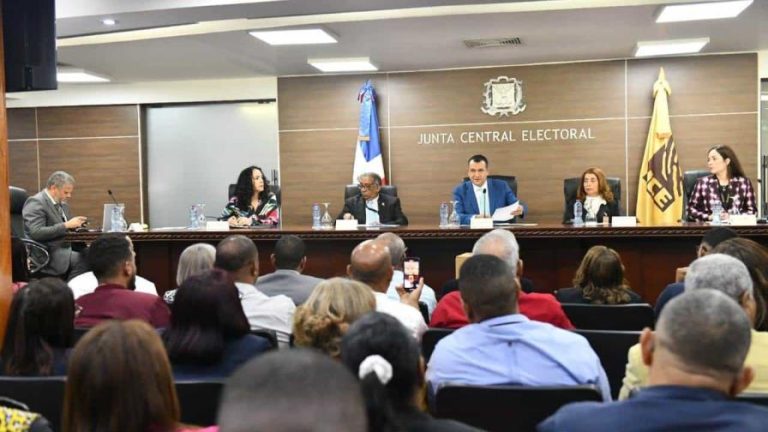 JCE extiende plazo para depositar alianzas de partidos