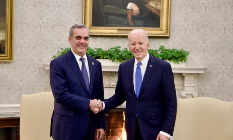 Pte de Estados Unidos Joe Biden felicita a su homólogo Luis Abinader