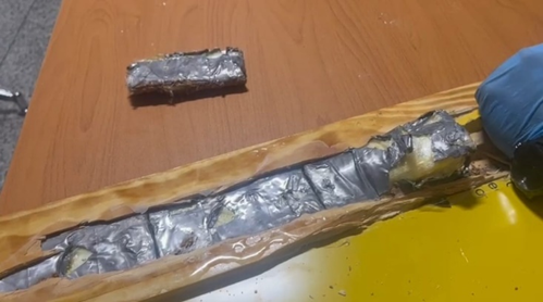 Incautan mesa de domino enviarían a España con laterales llenos de cocaína