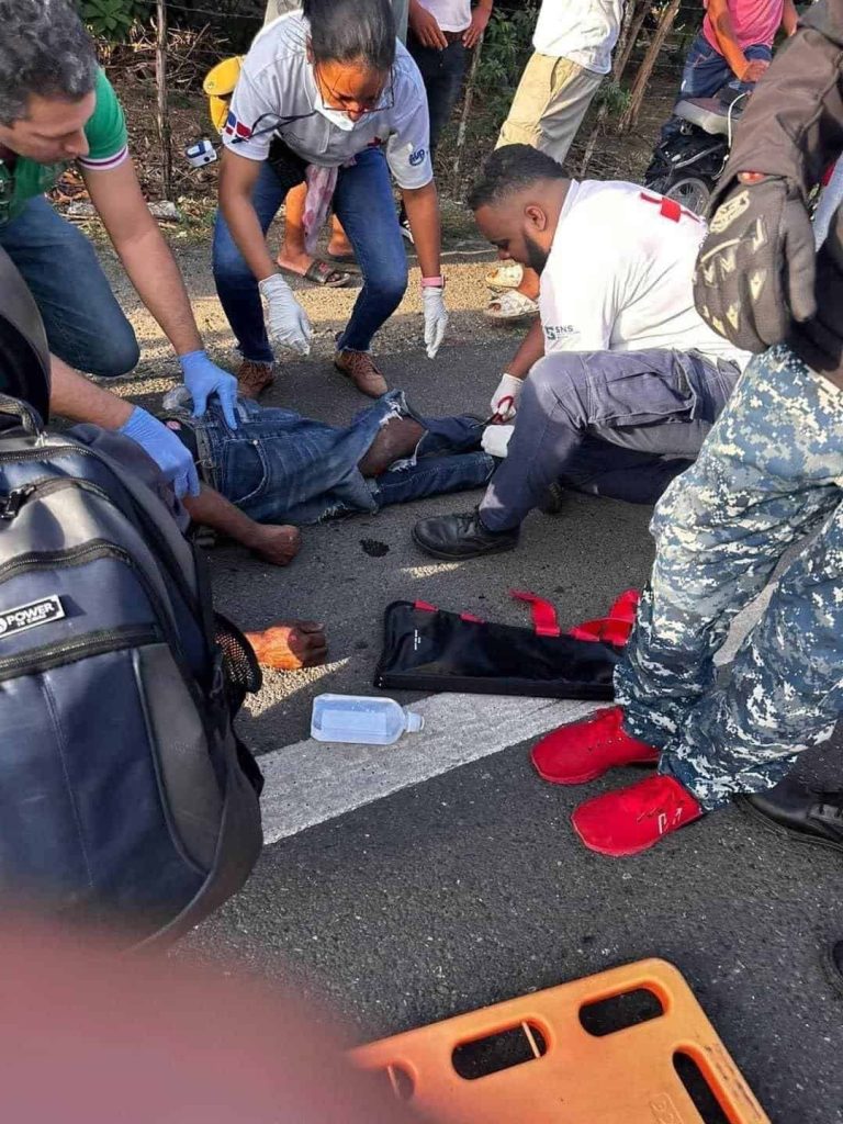 Tres muertos y cinco heridos en accidente de transito